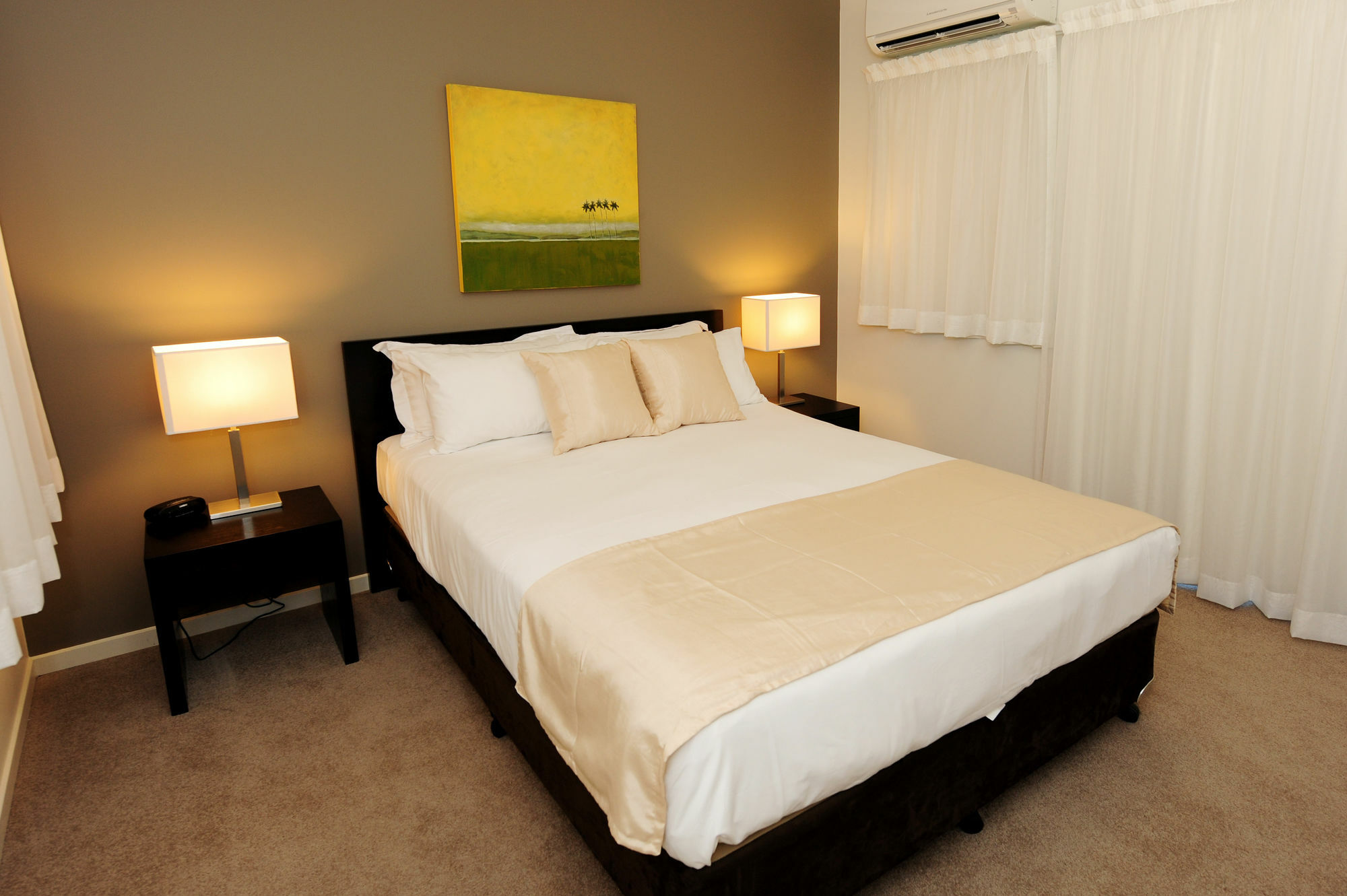 Gladstone City Central Apartment Hotel Official Buitenkant foto