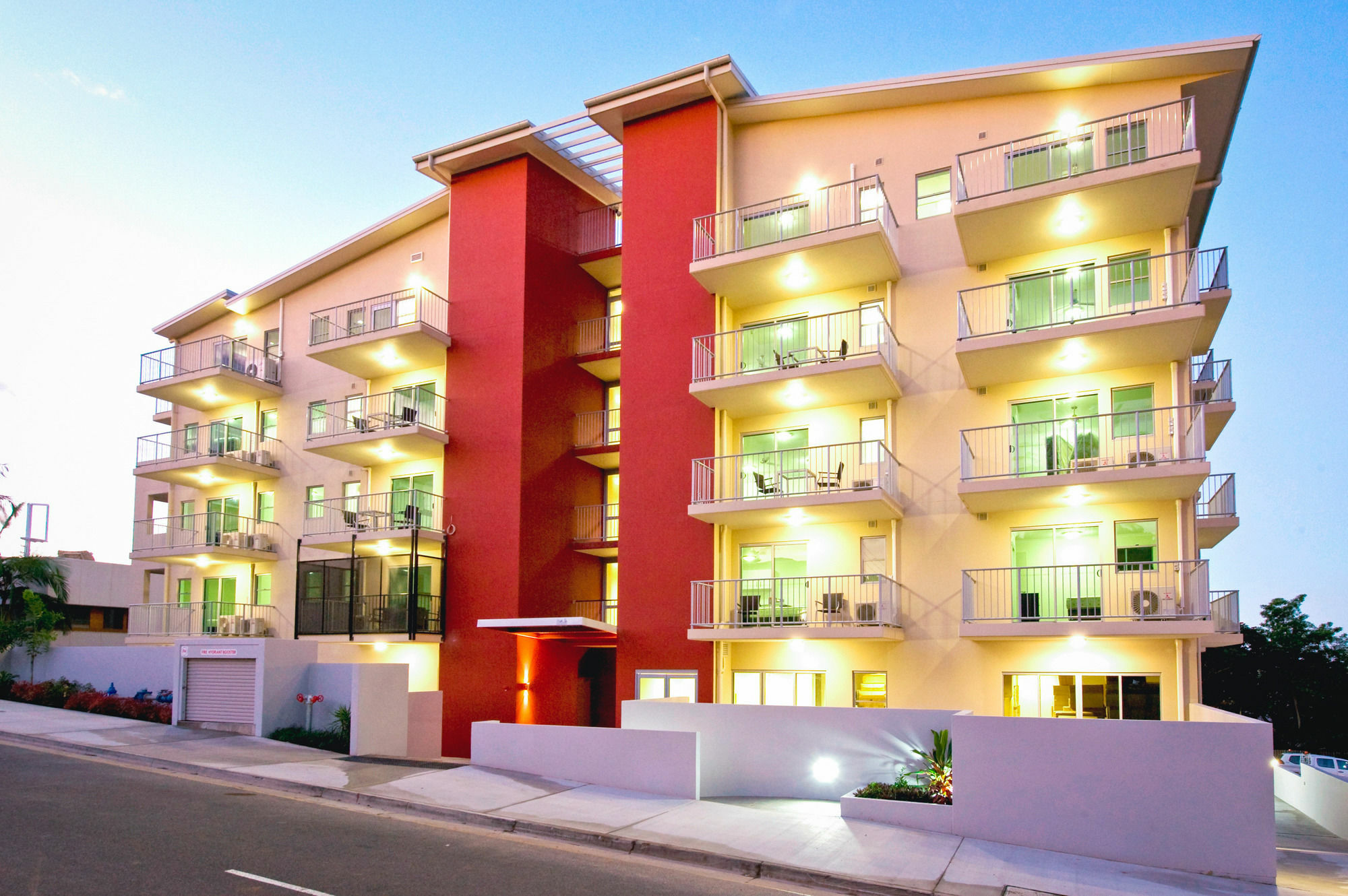 Gladstone City Central Apartment Hotel Official Buitenkant foto